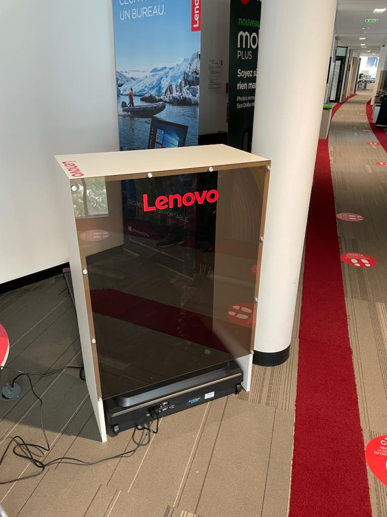 Meuble bureau avec tapis de marche pour notre client LENOVO