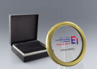 Médaille en verre MEDEF