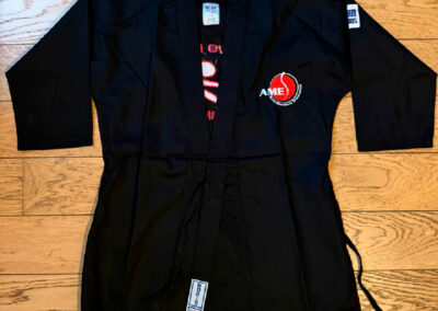 broderies sur kimonos en cœur et dos pour AME